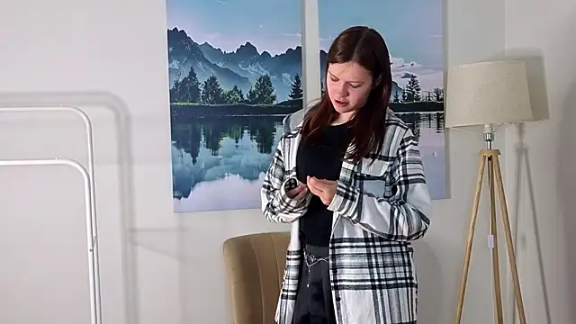 Snapshot of BarbarPolson chatting on April 6, 10:16 am BarbarPolson online show from April 6, 10:16 am