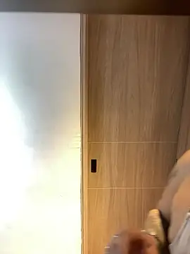 ami santos online show from March 25, 2:45 pm