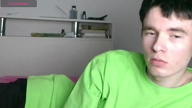 Snapshot of Ernest_ice chatting on April 6, 4:30 pm Ernest ice online show from April 6, 4:30 pm