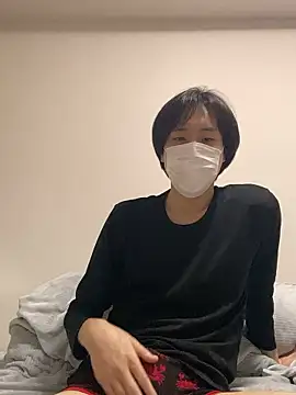 Snapshot of youta200 chatting on July 2, 8:15 pm youta200 online show from July 2, 8:15 pm
