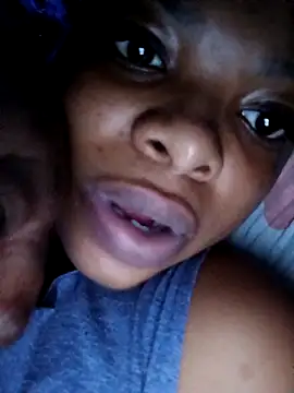 Smalltitiesxxx online show from March 26, 4:29 am