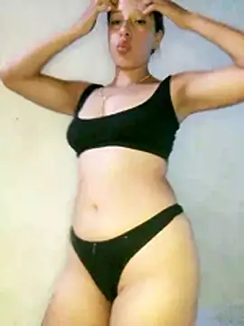 Snapshot of Chivirika1 chatting on March 19, 4:11 pm Chivirika1 online show from March 19, 4:11 pm