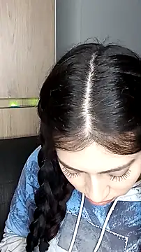 Julietta p online show from April 3, 4:32 am