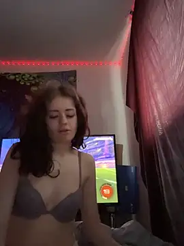 Snapshot of SexyShego chatting on March 25, 10:21 am SexyShego online show from March 25, 10:21 am