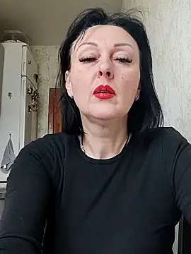 HelgaDennis online show from March 25, 9:37 am