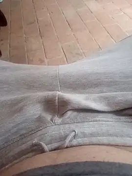 Snapshot of rolly2026 chatting on March 26, 6:52 am rolly2026 online show from March 26, 6:52 am