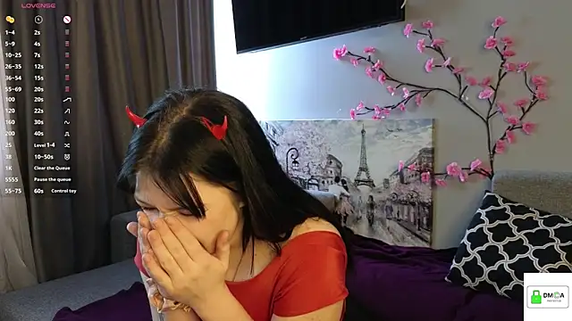 Snapshot of DextralCoffee chatting on March 31, 6:36 am DextralCoffee online show from March 31, 6:36 am