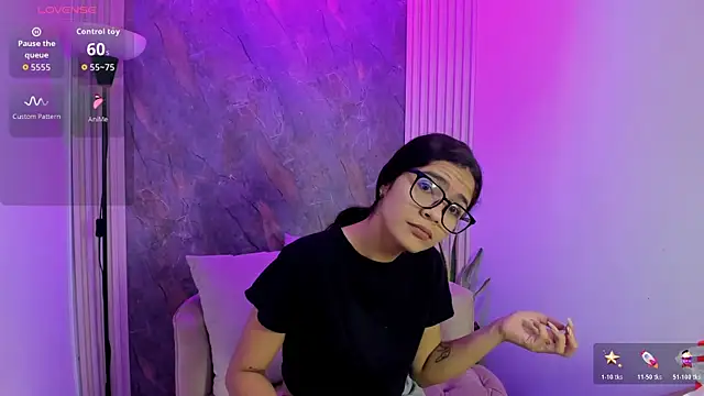 alina sauvage online show from May 16, 1:32 pm