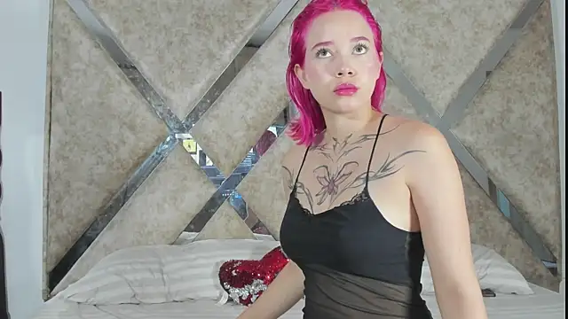 Pleasure Aurora online show from March 27, 1:00 pm