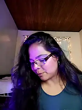 Snapshot of ROUSSE_SINCLAIR chatting on April 28, 2:27 am ROUSSE SINCLAIR online show from April 28, 2:27 am