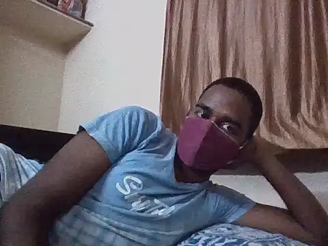 Snapshot of bulls_eye35 chatting on March 19, 6:56 pm bulls eye35 online show from March 19, 6:56 pm