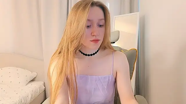 mowalova online show from May 16, 4:31 am