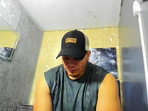 Tyler Scott online show from June 5, 8:03 pm
