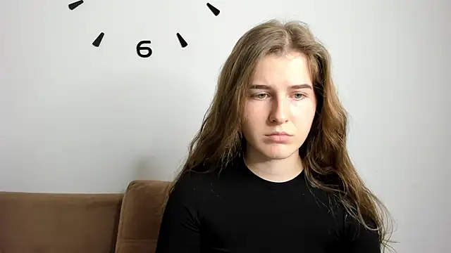 OhMyAlice online show from April 2, 10:02 am