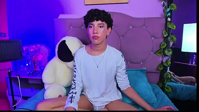 artemis jones online show from March 31, 6:41 pm