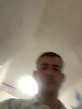 globalfucker34 online show from April 3, 10:52 pm