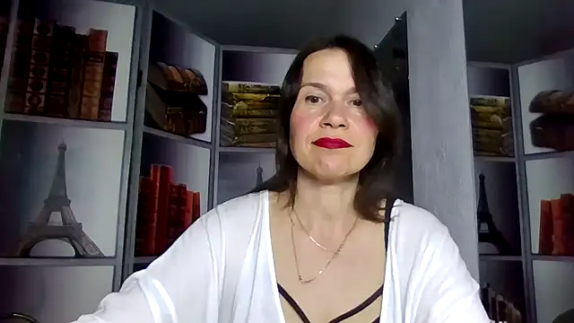 Selena Moo online show from March 31, 8:09 pm