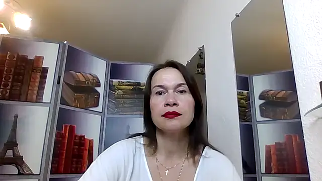 Selena Moo online show from May 12, 8:11 am