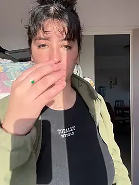 StefyStevis online show from May 17, 7:43 pm