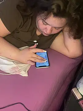 Snapshot of savageebny chatting on April 2, 2:47 pm savageebny online show from April 2, 2:47 pm