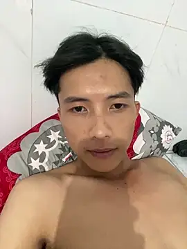 Nguyencuong1999 online show from March 30, 2:18 pm