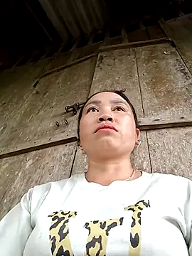 Snapshot of TIA-TIA20 chatting on March 25, 3:01 am TIA-TIA20 online show from March 25, 3:01 am