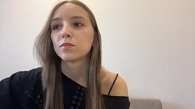 TanjaBrounson online show from March 30, 10:27 am