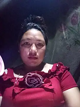 Hena   online show from May 14, 2:35 pm