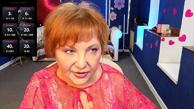 Snapshot of Kira_Kingsley chatting on April 2, 9:07 am Kira Kingsley online show from April 2, 9:07 am