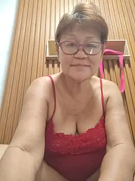 Sunflower1956 online show from July 28, 1:34 am