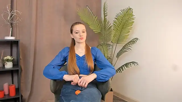 Snapshot of JaniRehberg chatting on March 24, 11:04 am JaniRehberg online show from March 24, 11:04 am