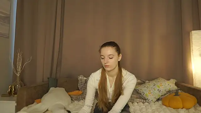 Snapshot of JaniRehberg chatting on March 27, 8:26 am JaniRehberg online show from March 27, 8:26 am