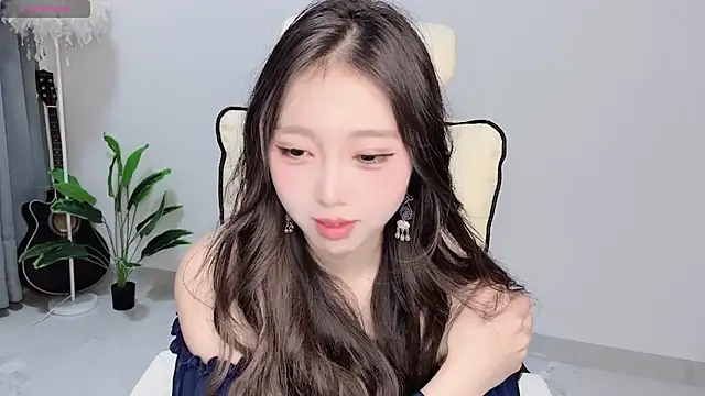 Yukiy8877 online show from March 24, 9:31 pm