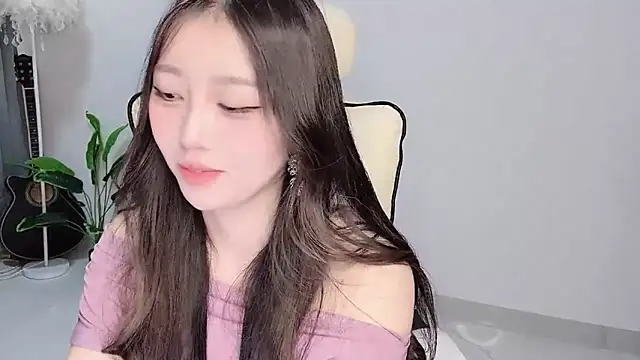 Yukiy8877 online show from March 30, 11:00 am