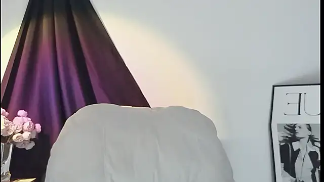 Moon-999 online show from March 29, 2:50 pm