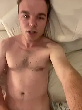 Snapshot of Gerrie75 chatting on March 30, 2:40 pm Gerrie75 online show from March 30, 2:40 pm