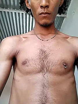 spittermasterpig1 online show from March 28, 2:49 pm