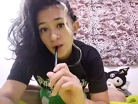 abigail240 online show from April 23, 3:52 am