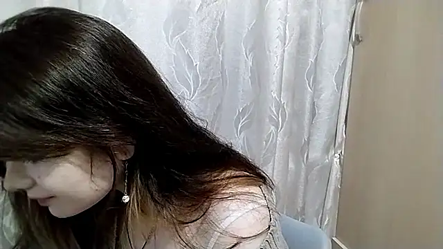 Eva Ange online show from March 27, 4:29 pm