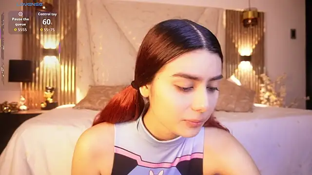 Snapshot of Doll_kira_ chatting on March 30, 4:19 pm Doll kira online show from March 30, 4:19 pm