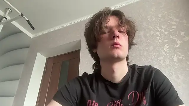tomasdickpick online show from May 14, 8:10 am