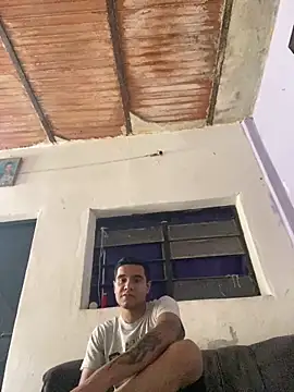 Snapshot of Hotsmale chatting on April 2, 4:15 pm Hotsmale online show from April 2, 4:15 pm