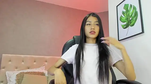 SophieVelt online show from June 11, 4:21 am