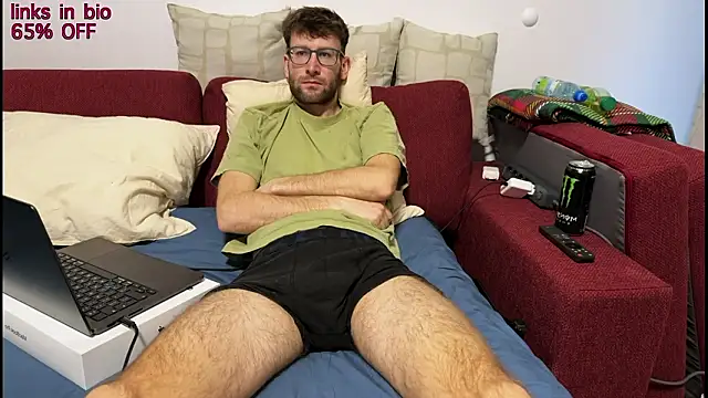 Snapshot of SoloUno0 chatting on March 30, 4:52 pm SoloUno0 online show from March 30, 4:52 pm