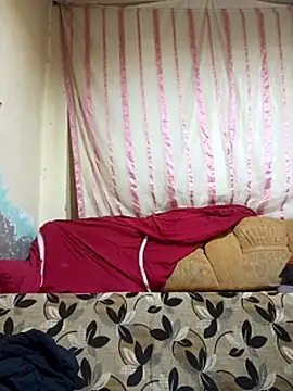 Snapshot of qamar97 chatting on March 23, 1:09 am qamar97 online show from March 23, 1:09 am