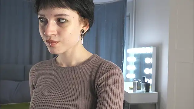 Snapshot of RubieNibbs chatting on March 29, 7:14 pm RubieNibbs online show from March 29, 7:14 pm