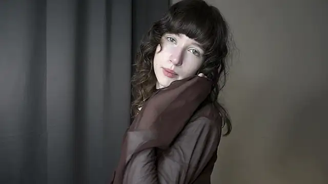 Snapshot of DellaLeck chatting on March 31, 7:36 pm DellaLeck online show from March 31, 7:36 pm