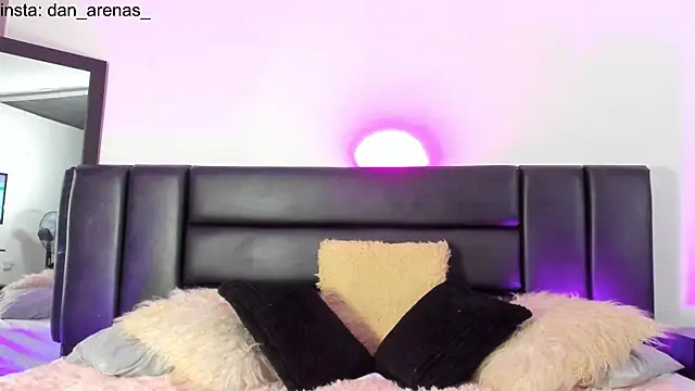 Duolust2 online show from April 3, 11:52 am