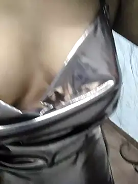 ALIZA FENDY online show from March 25, 9:32 pm