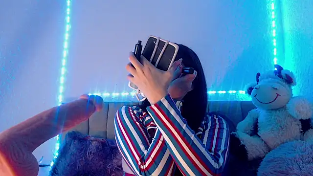Val Time online show from June 30, 5:36 pm